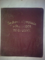  Книга с автографами всех шахматистов 4-ой олимпиады в Праге 1931 г.